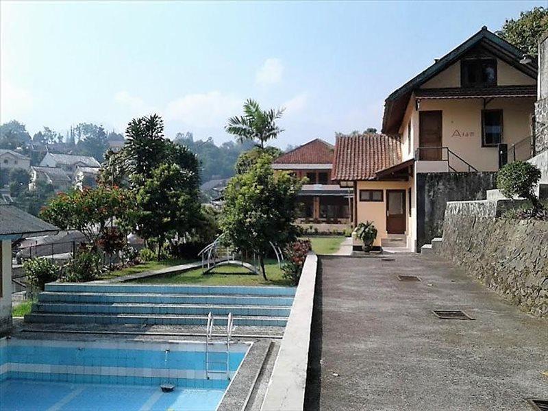 Villa Tunas Alam Mutiara Puncak Exteriör bild